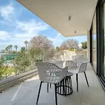 Avenue 103 3 Bed פאפוס
