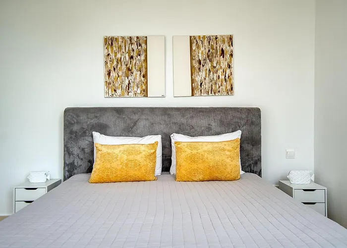 Avenue 103 3 Bed Appartamento *