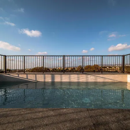 Avenue 103 3 Bed Apartment Paphos