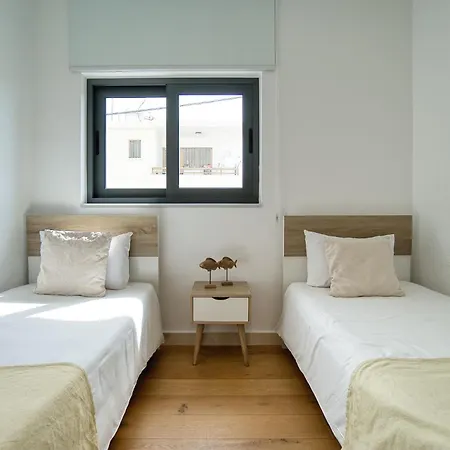 Apartment Avenue 103 3 Bed